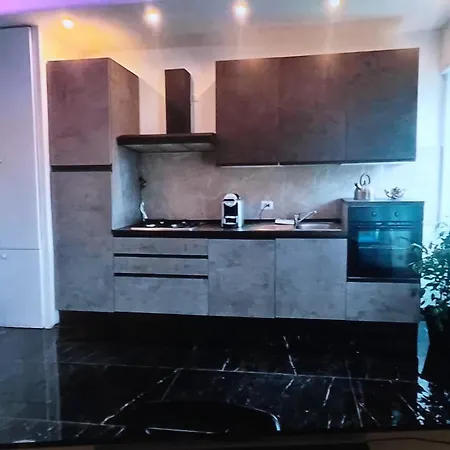 Prestigious Apartment Navigli - Milano דירה