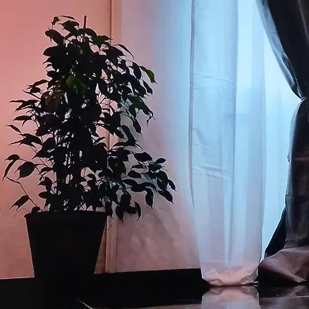 Prestigious Apartment Navigli - Milano מילאנו