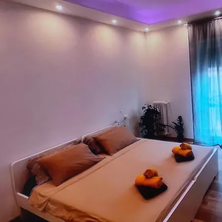 Prestigious Apartment Navigli - Milano דירה